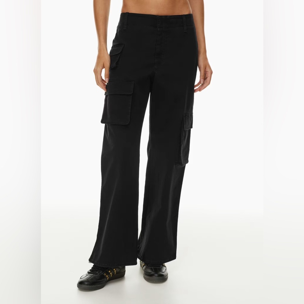 Aritzia TNA Black Picture Cargo Pant